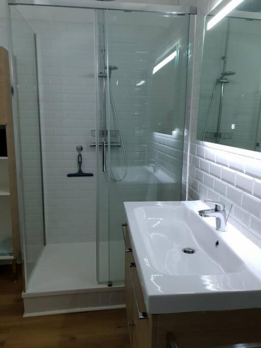 Appartamento Bel Appart Pour 7 Personnes Cauterets Esterno foto